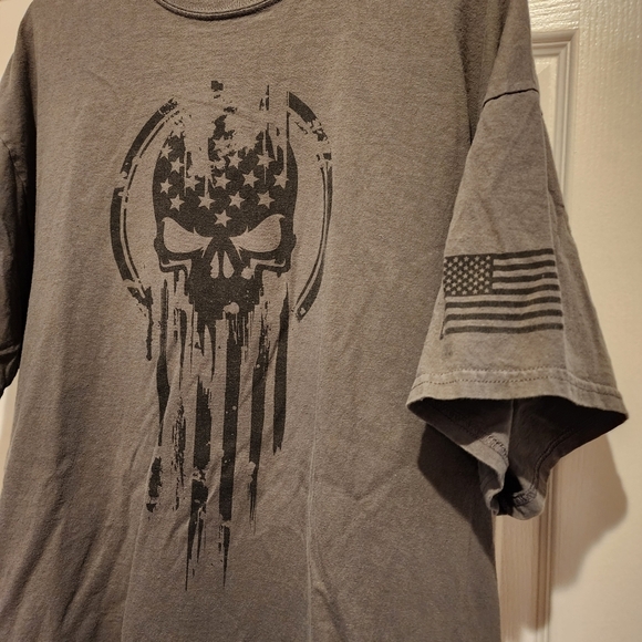 Dion Wear Charcoal gray Flag skull short sleeve shirt Size XXL - Picture 5 of 8
